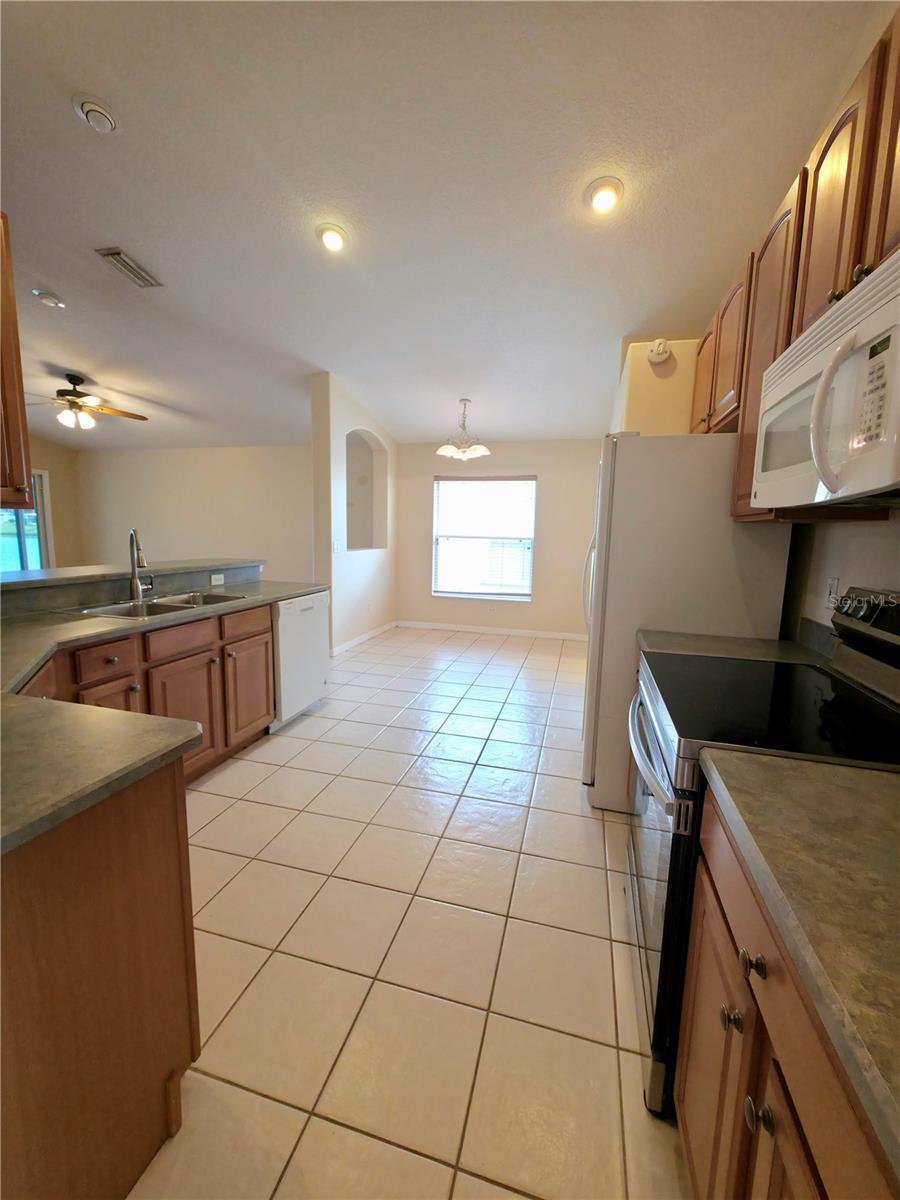 Image 13 of 39 For 5465 High Pasture Way