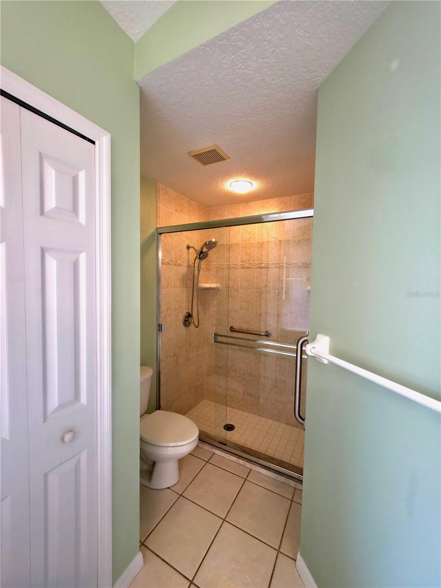 Image 18 of 39 For 5465 High Pasture Way