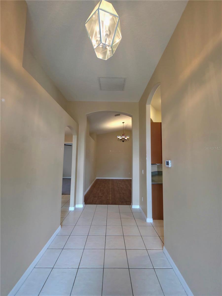 Image 6 of 39 For 5465 High Pasture Way