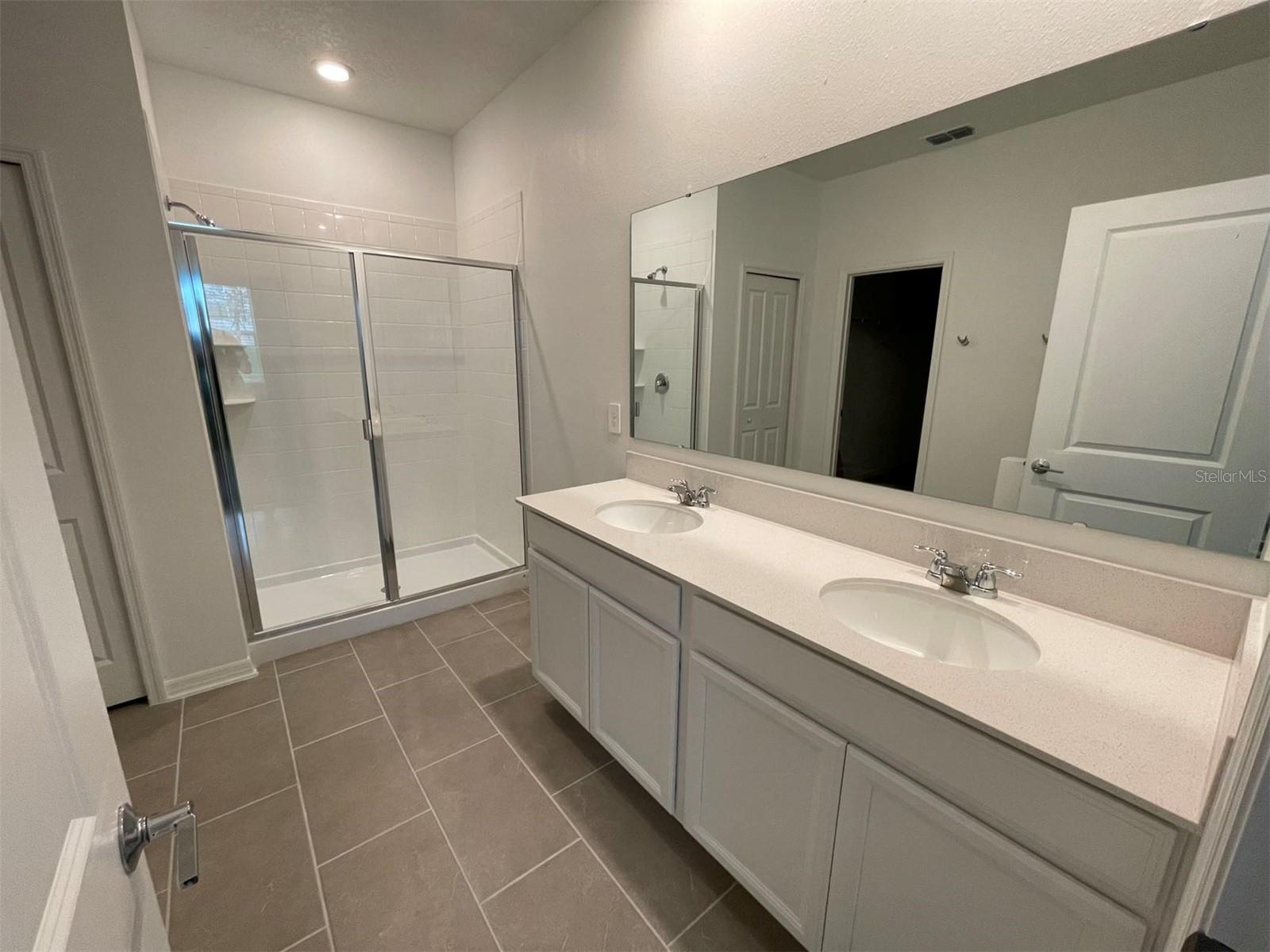 Image 20 of 27 For 660 Tanaro Lane