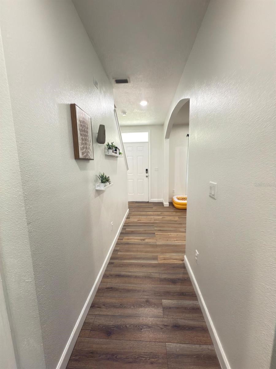 Image 18 of 56 For 9016 Pyrus Street