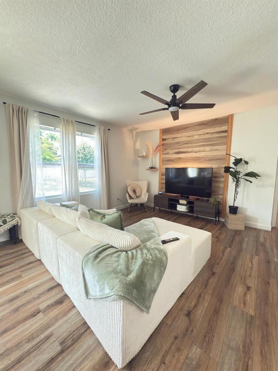 Image 7 of 56 For 9016 Pyrus Street