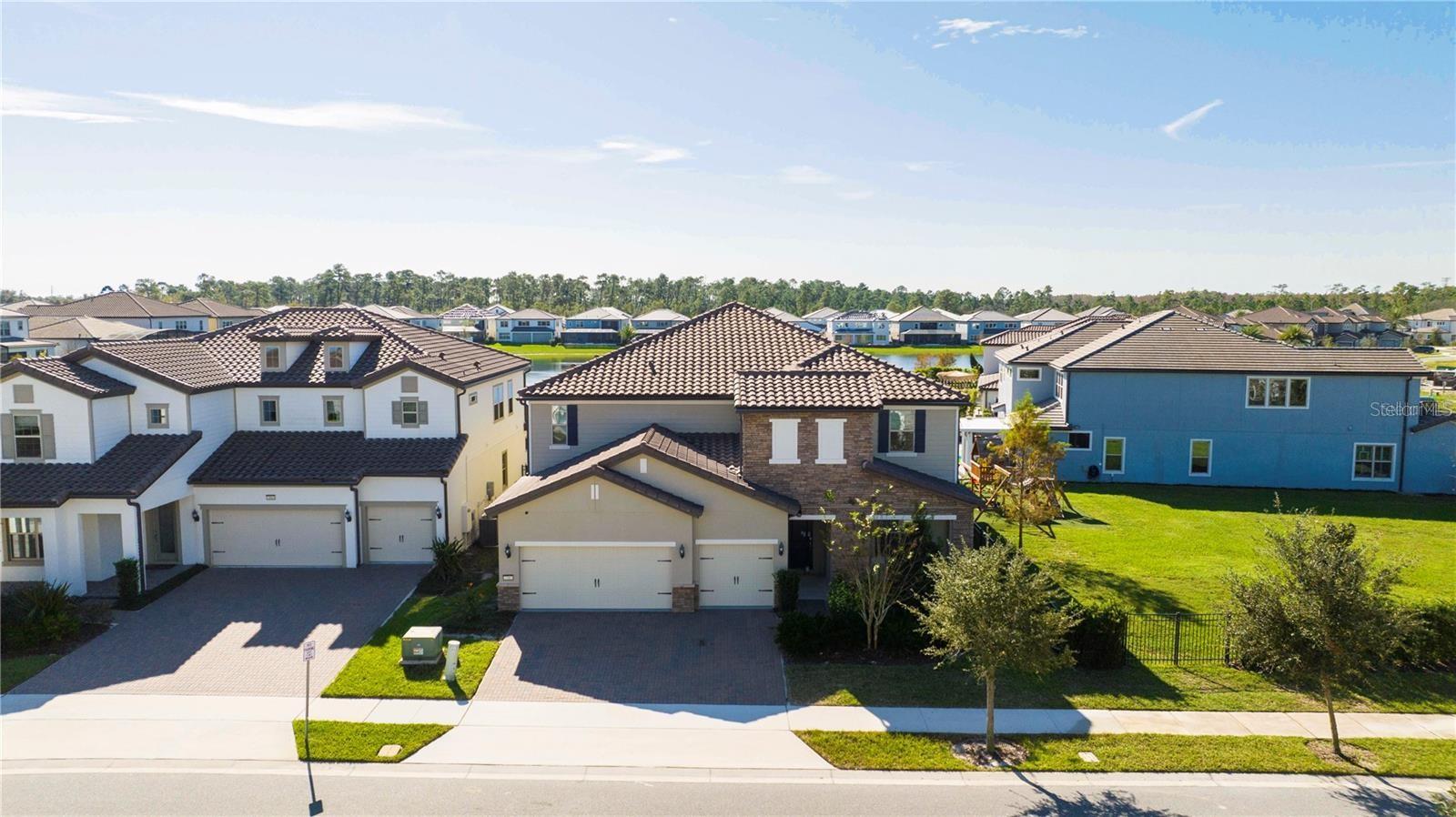 Image 2 of 100 For 7797 Wandering Way