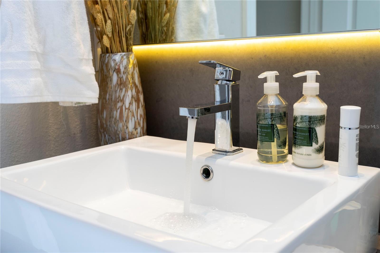 Image 20 of 100 For 7797 Wandering Way