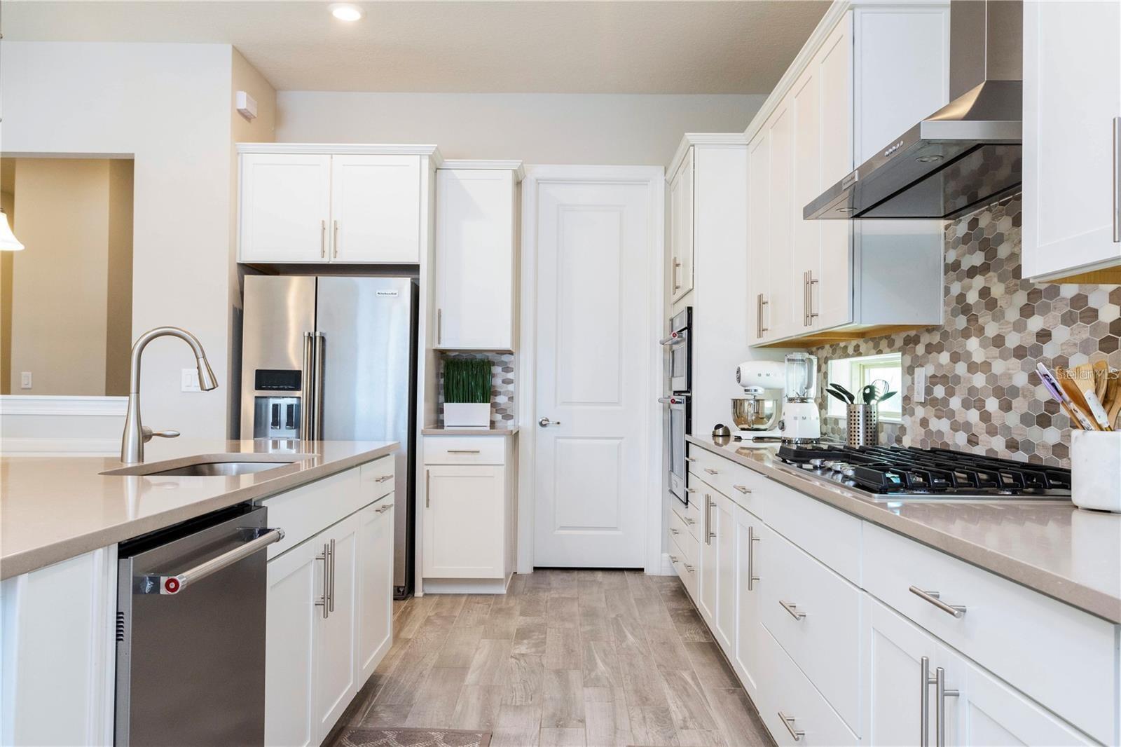 Image 37 of 100 For 7797 Wandering Way