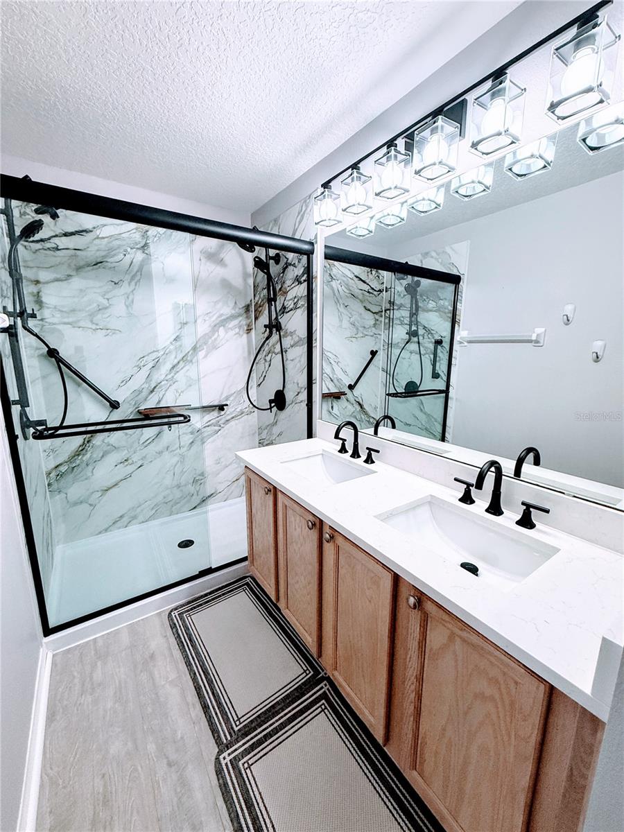 Image 21 of 71 For 336 Grand Canal Drive