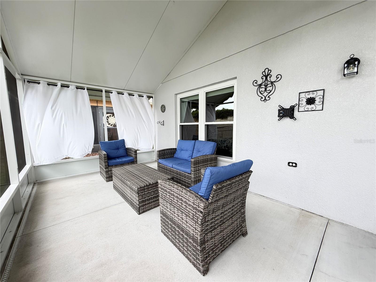 Image 33 of 71 For 336 Grand Canal Drive