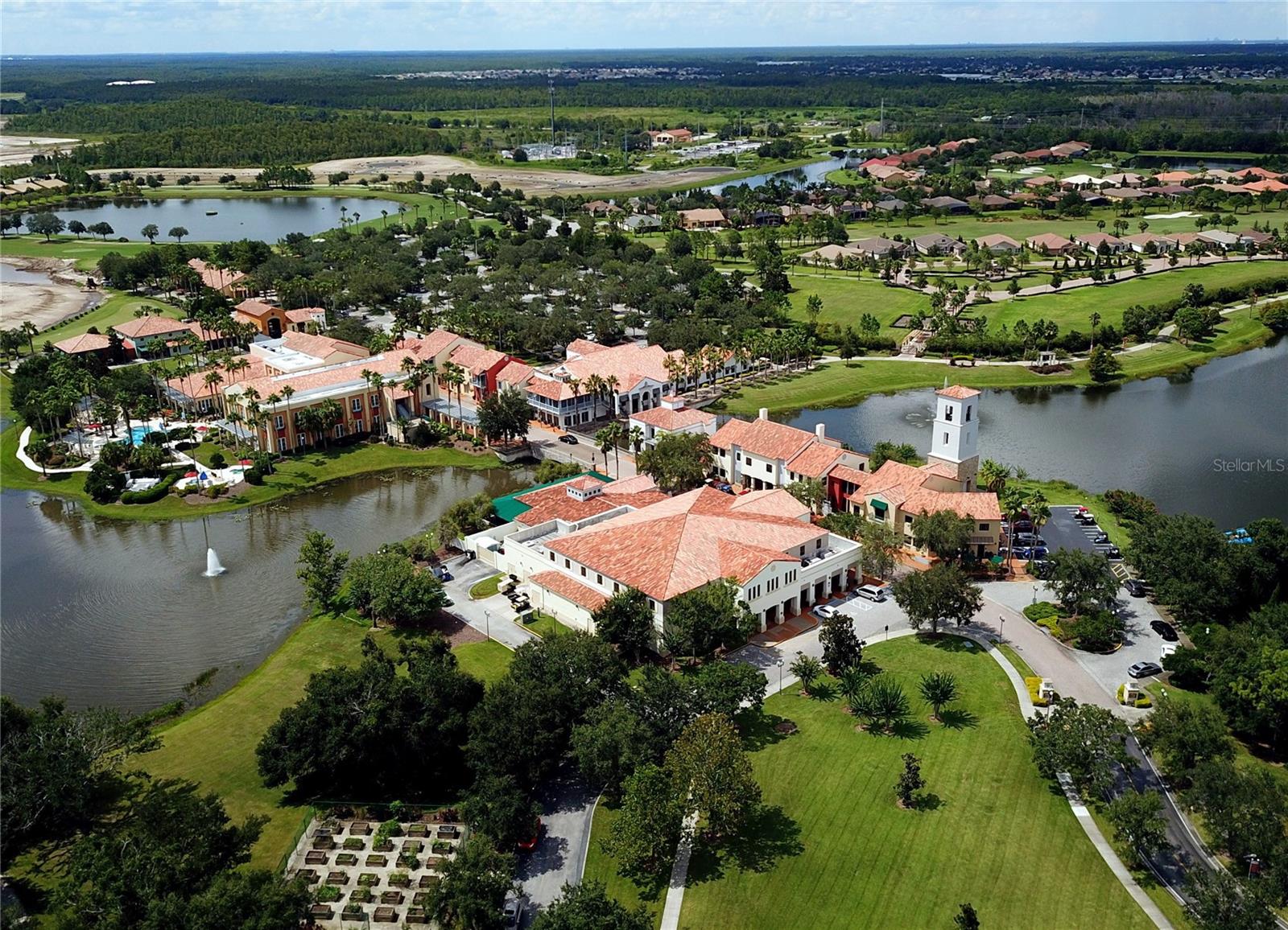 Image 47 of 71 For 336 Grand Canal Drive