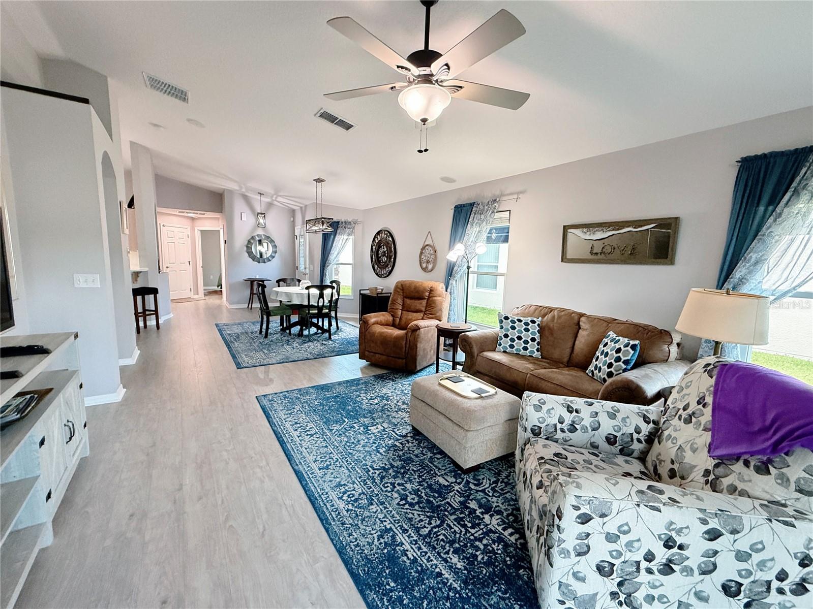 Image 5 of 71 For 336 Grand Canal Drive