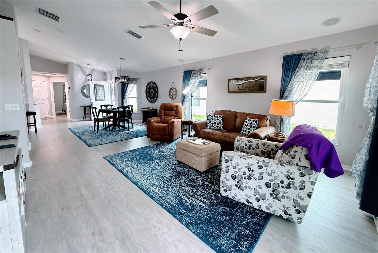 Image 7 of 71 For 336 Grand Canal Drive