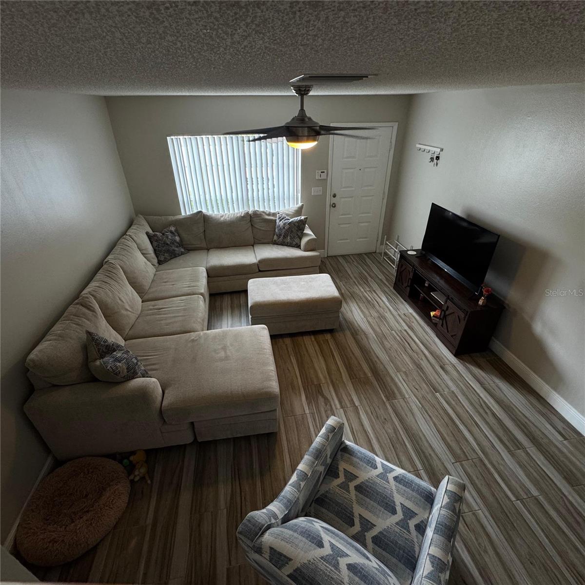 Image 11 of 23 For 306 Kensington Lake Circle