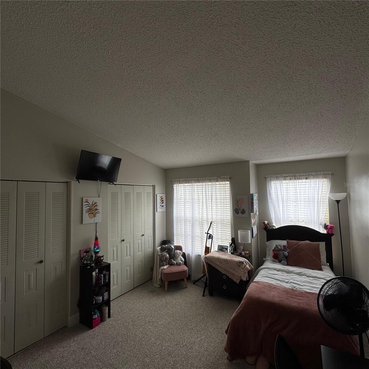 Image 14 of 23 For 306 Kensington Lake Circle