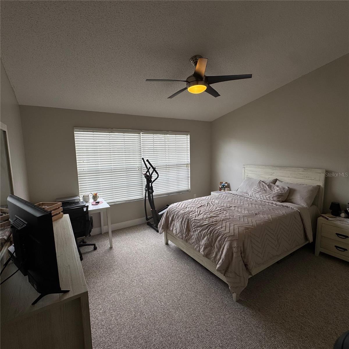 Image 16 of 23 For 306 Kensington Lake Circle