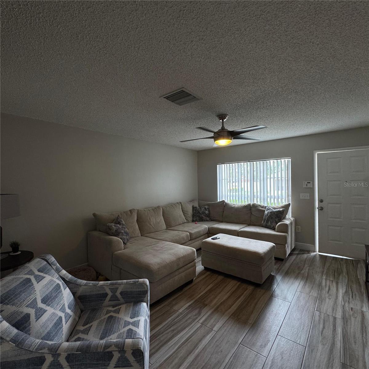 Image 5 of 23 For 306 Kensington Lake Circle