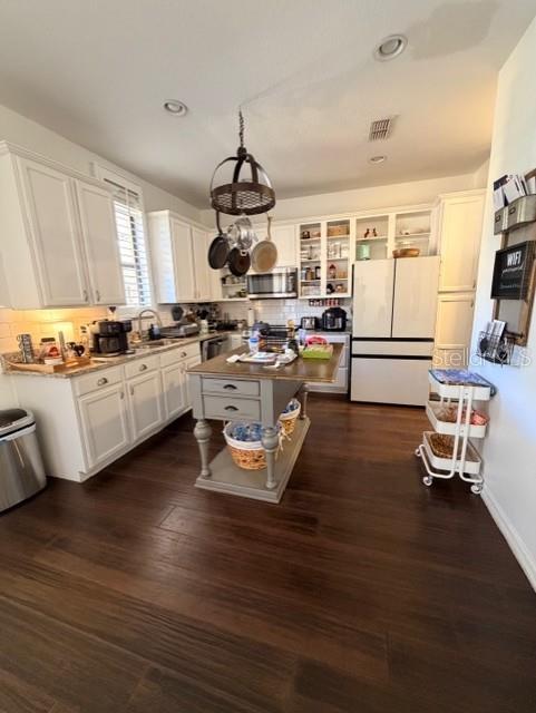 Image 5 of 36 For 13616 Beauregard Place