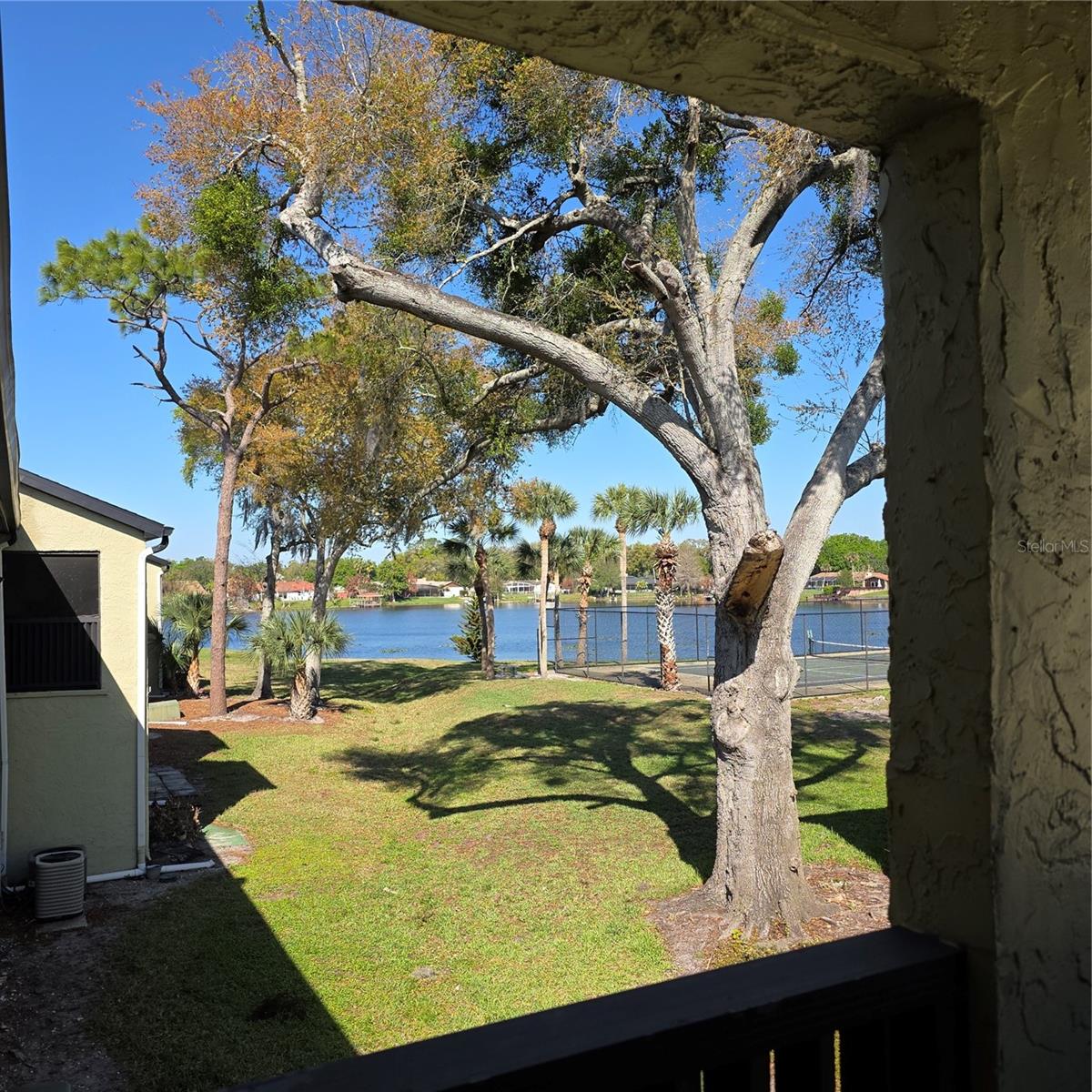 Image 16 of 17 For 922 Lake Destiny Road F