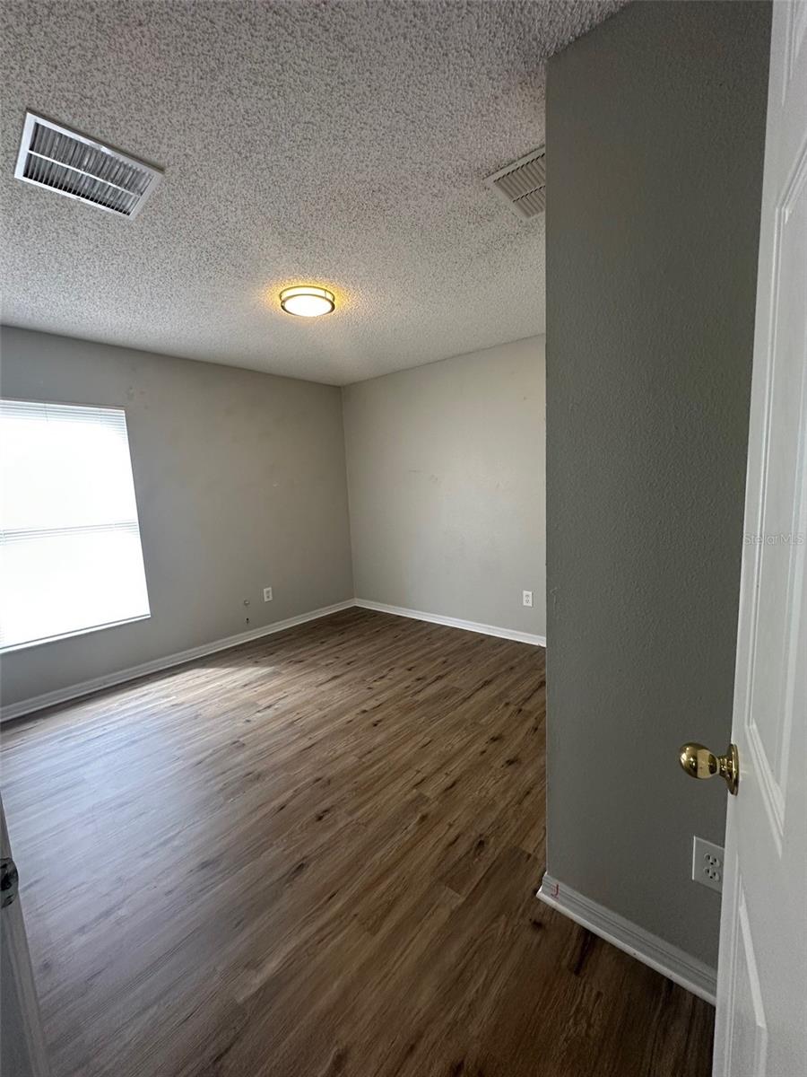 Image 9 of 21 For 1001 Lake Charles Drive