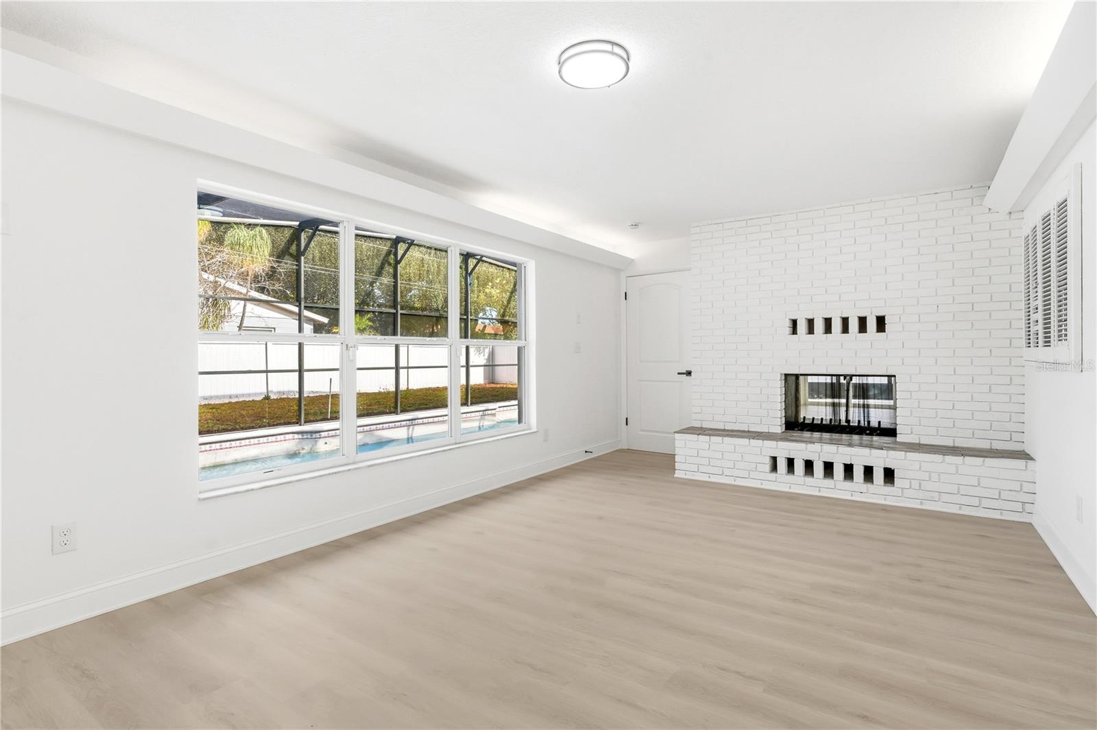 Image 10 of 47 For 1985 Japonica Road