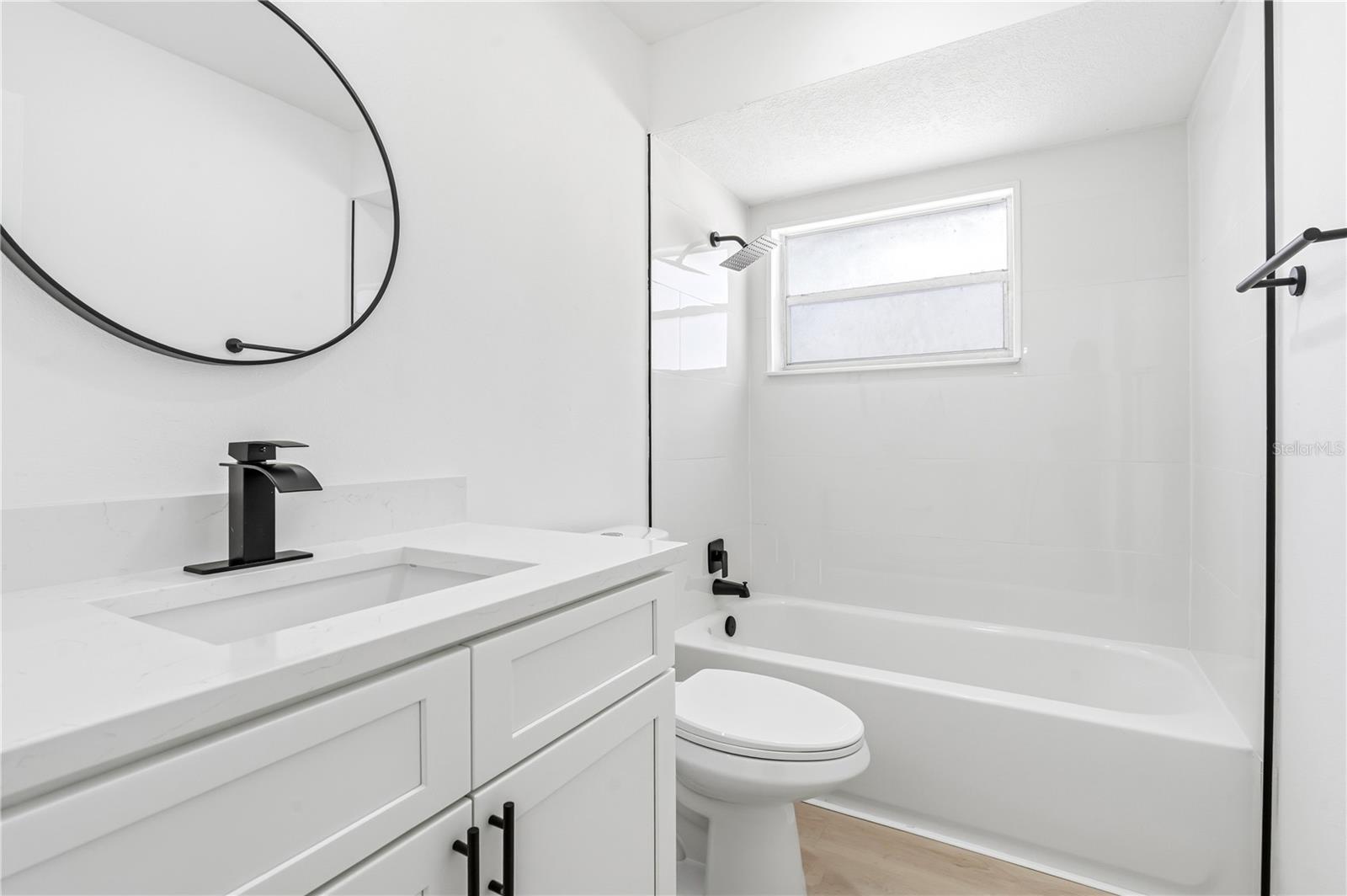 Image 21 of 47 For 1985 Japonica Road