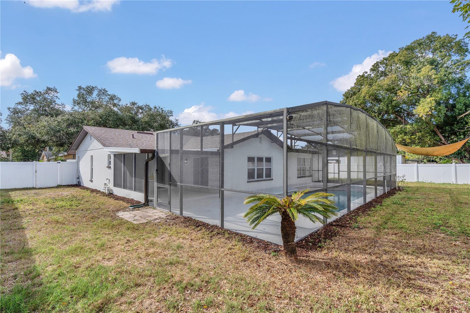 Image 38 of 47 For 1985 Japonica Road