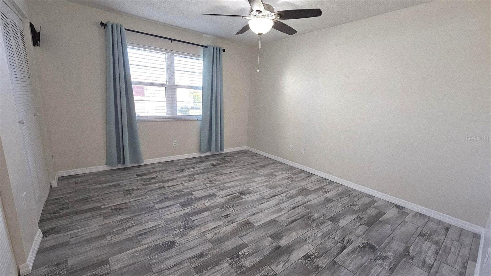 Image 14 of 20 For 78 Boundary Boulevard 179