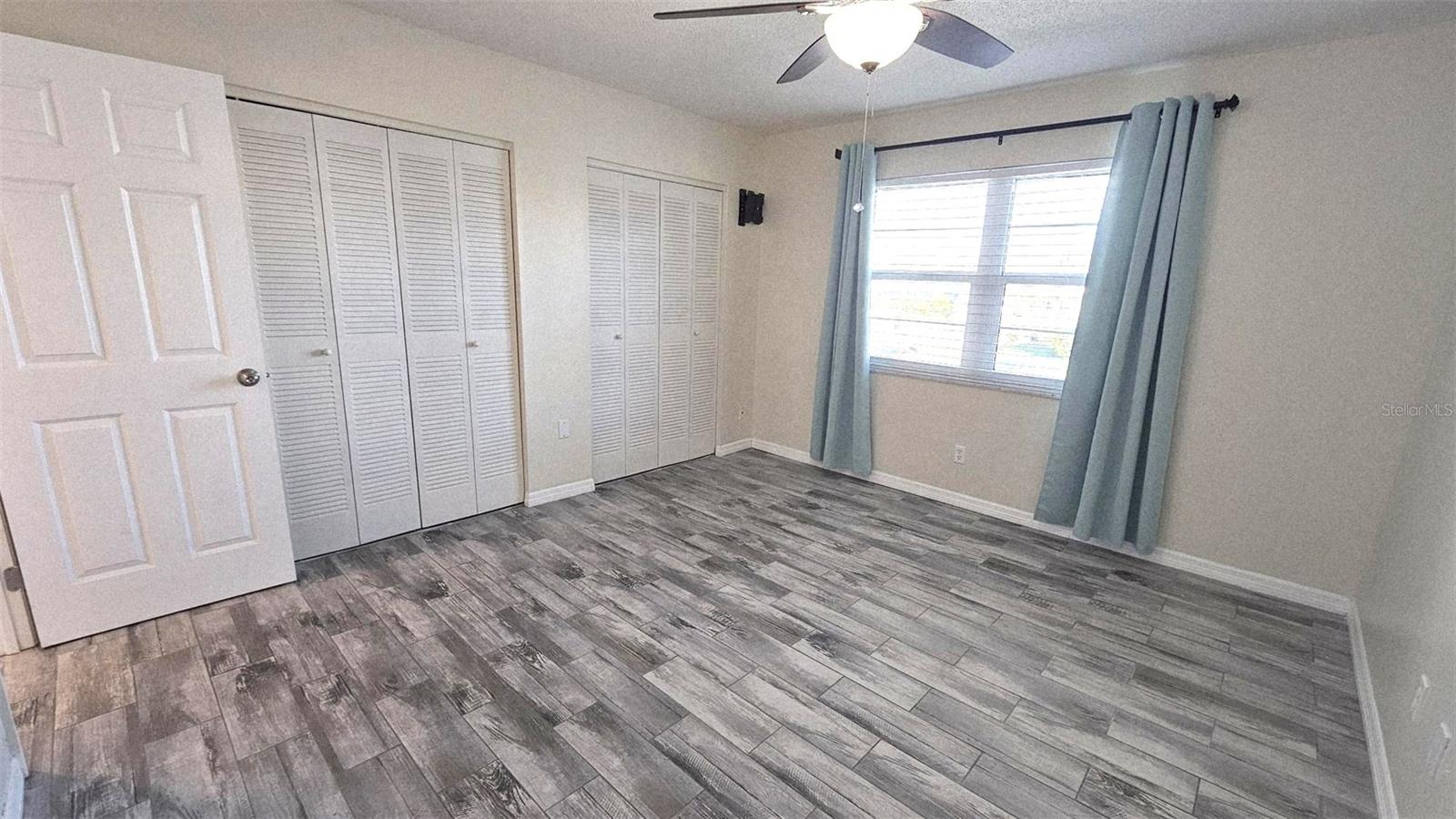 Image 15 of 20 For 78 Boundary Boulevard 179