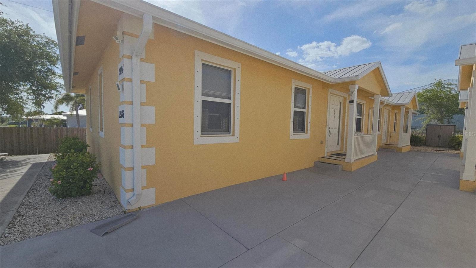 Details for 1986 Mississippi, ENGLEWOOD, FL 34224