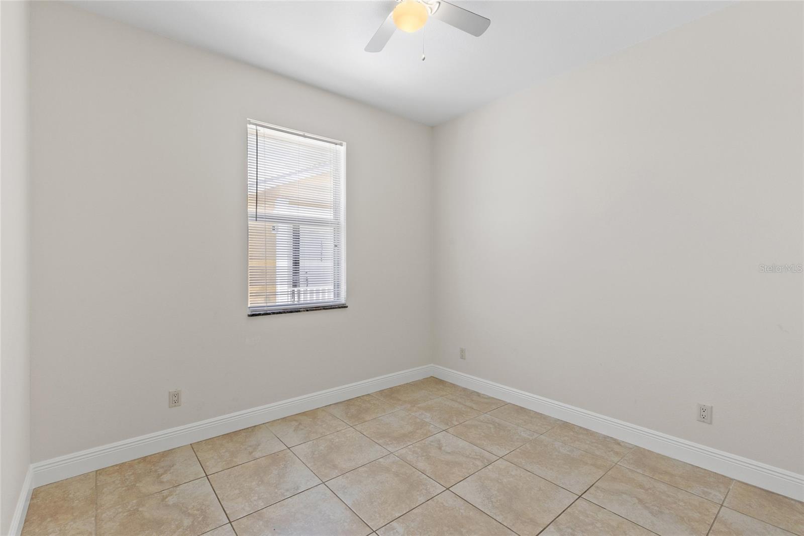 Image 19 of 32 For 1986 Mississippi