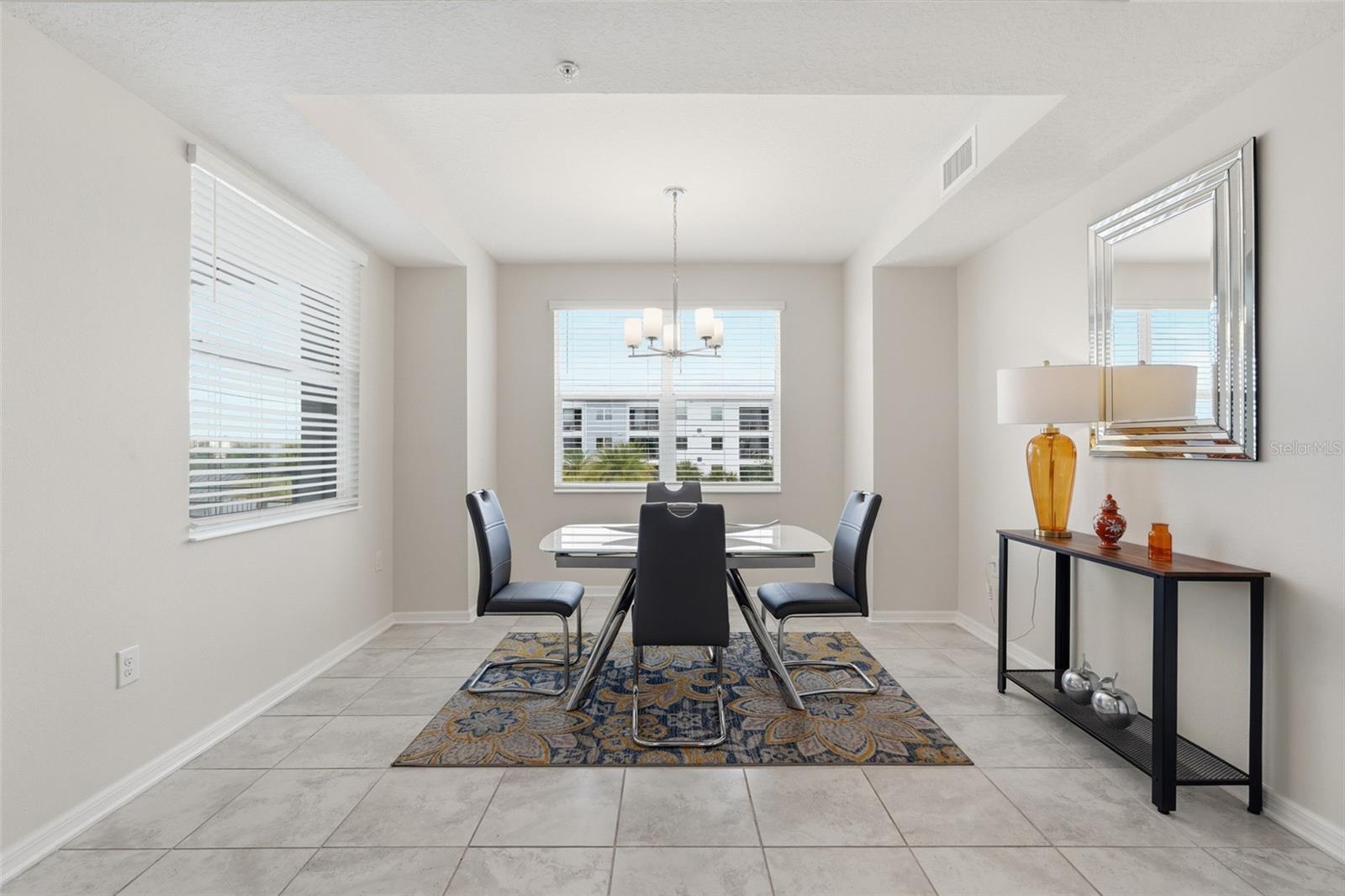 Image 16 of 34 For 3120 Paradox Circle 302