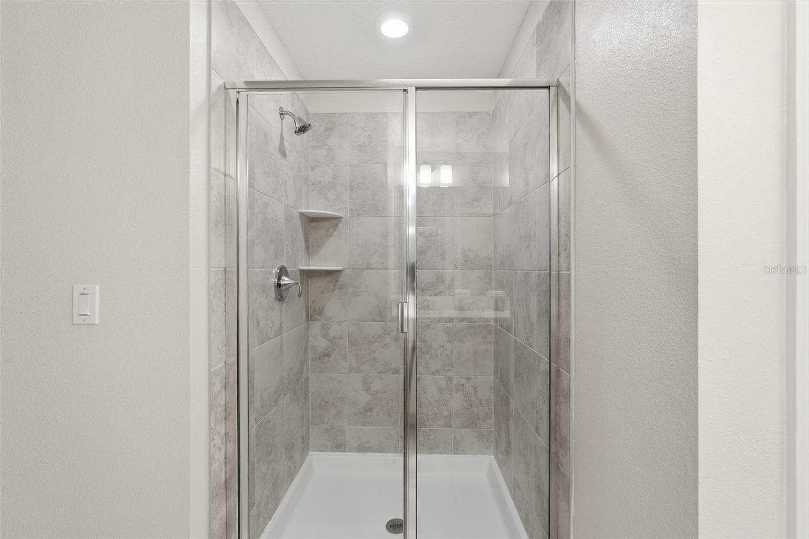 Image 23 of 34 For 3120 Paradox Circle 302