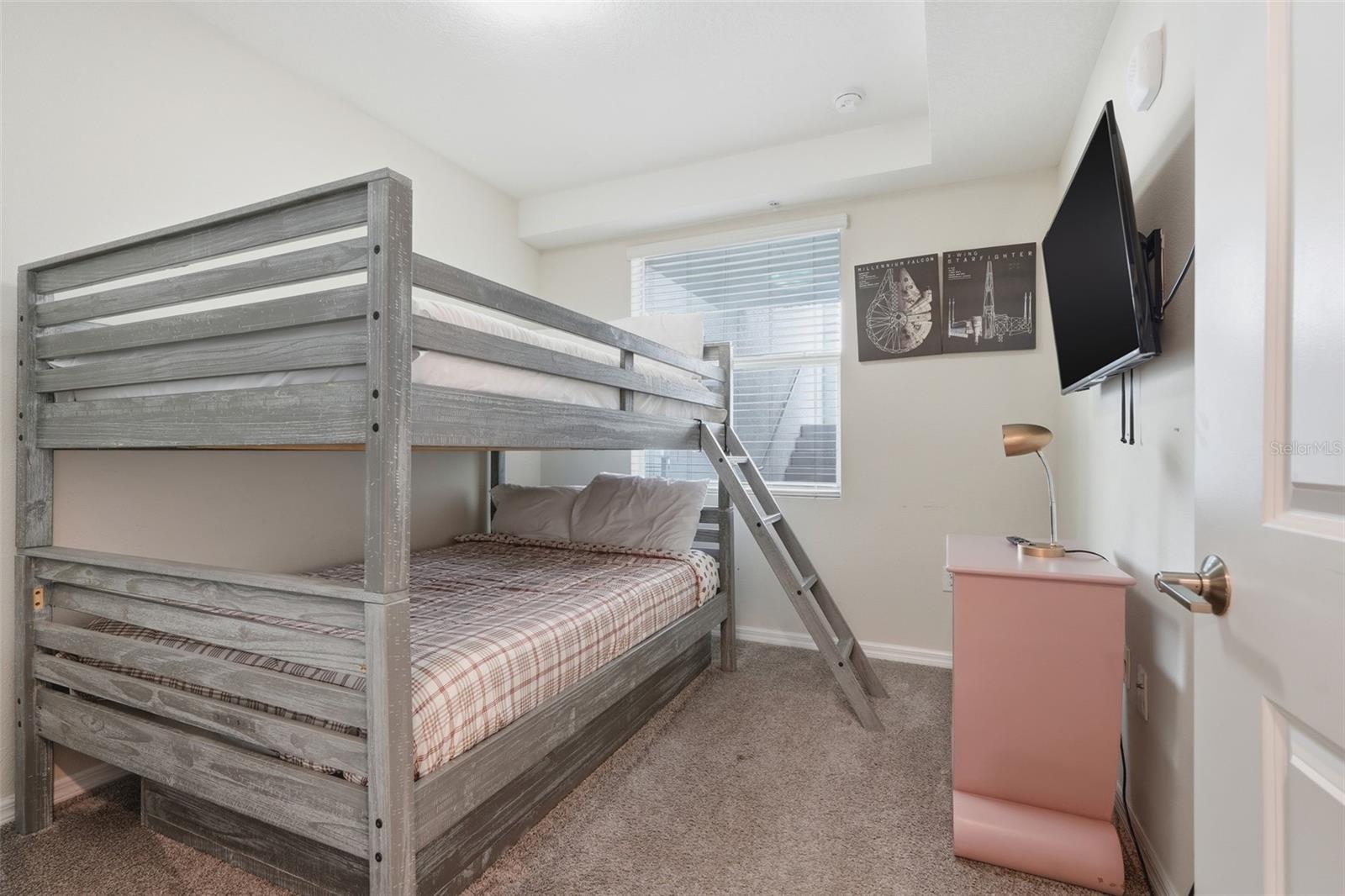 Image 25 of 34 For 3120 Paradox Circle 302