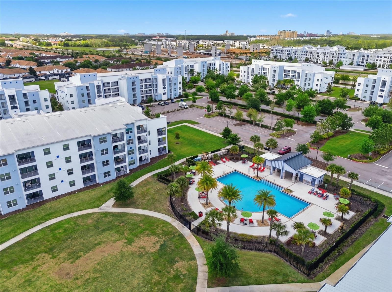 Image 31 of 34 For 3120 Paradox Circle 302