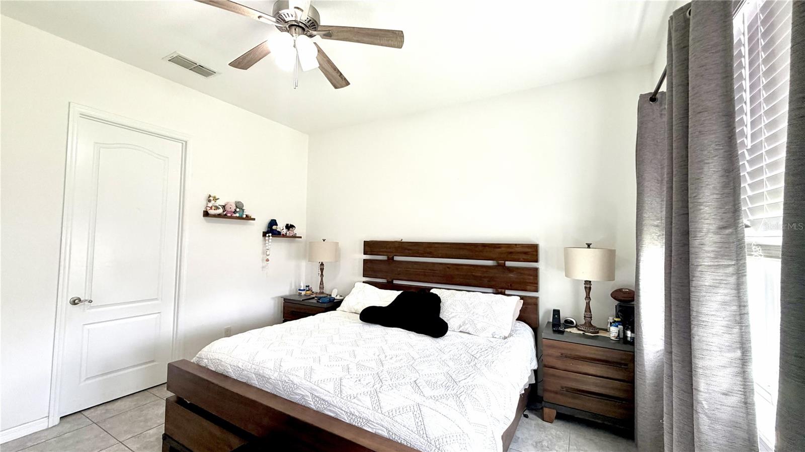 Image 10 of 21 For 9160 Olmo Court