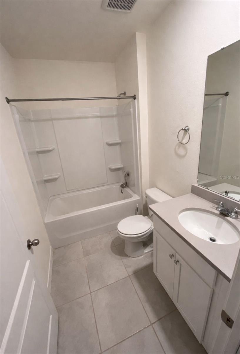 Image 2 of 7 For 3329 Aruba Way