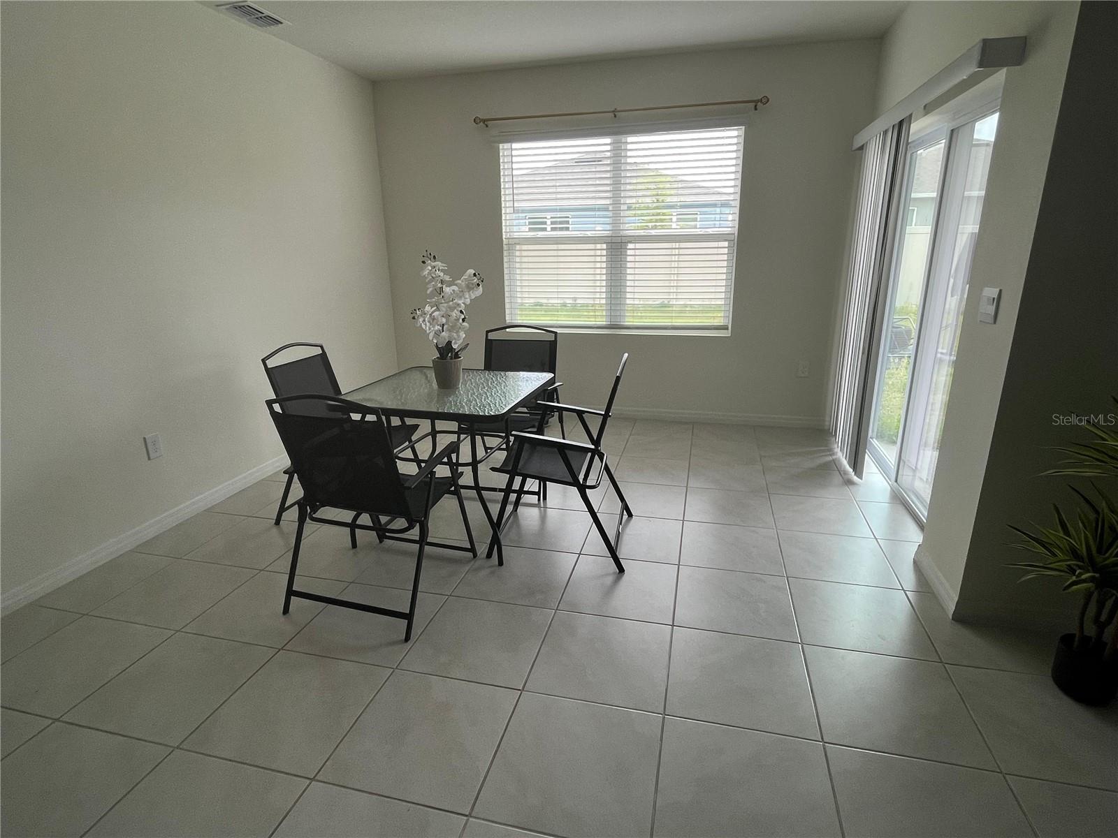 Image 7 of 7 For 3329 Aruba Way