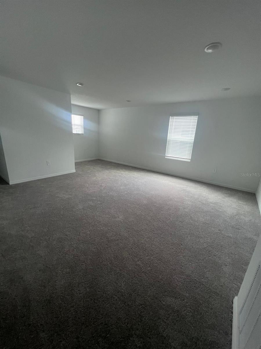 Image 14 of 19 For 424 Wayland Drive