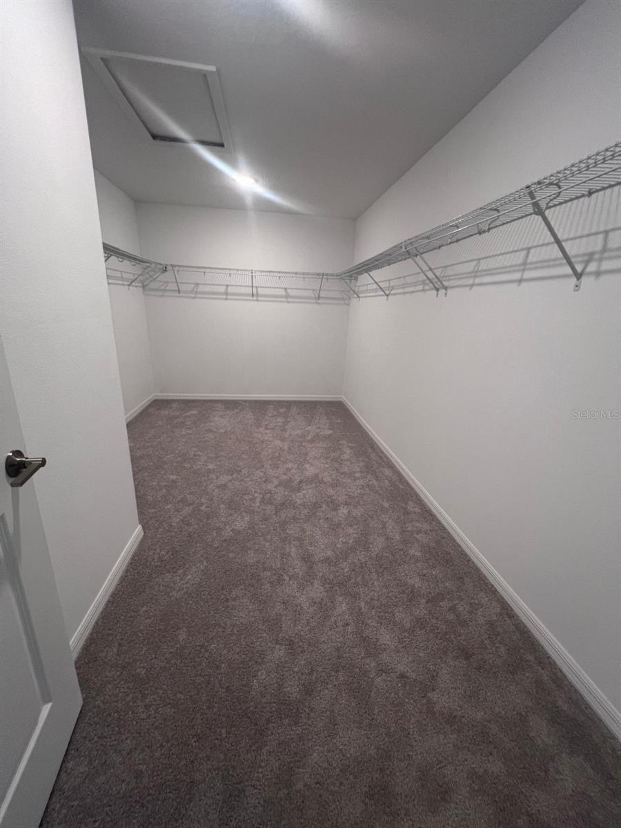 Image 8 of 19 For 424 Wayland Drive