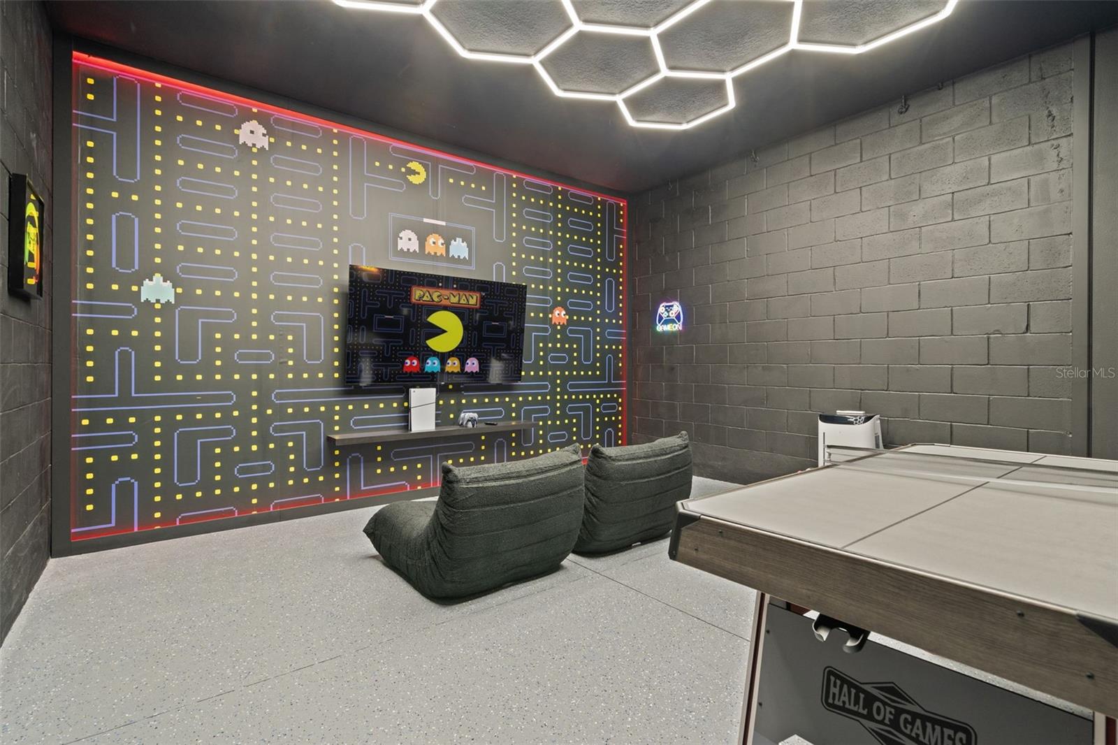 Image 14 of 52 For 10454 Ebb Tide Lane