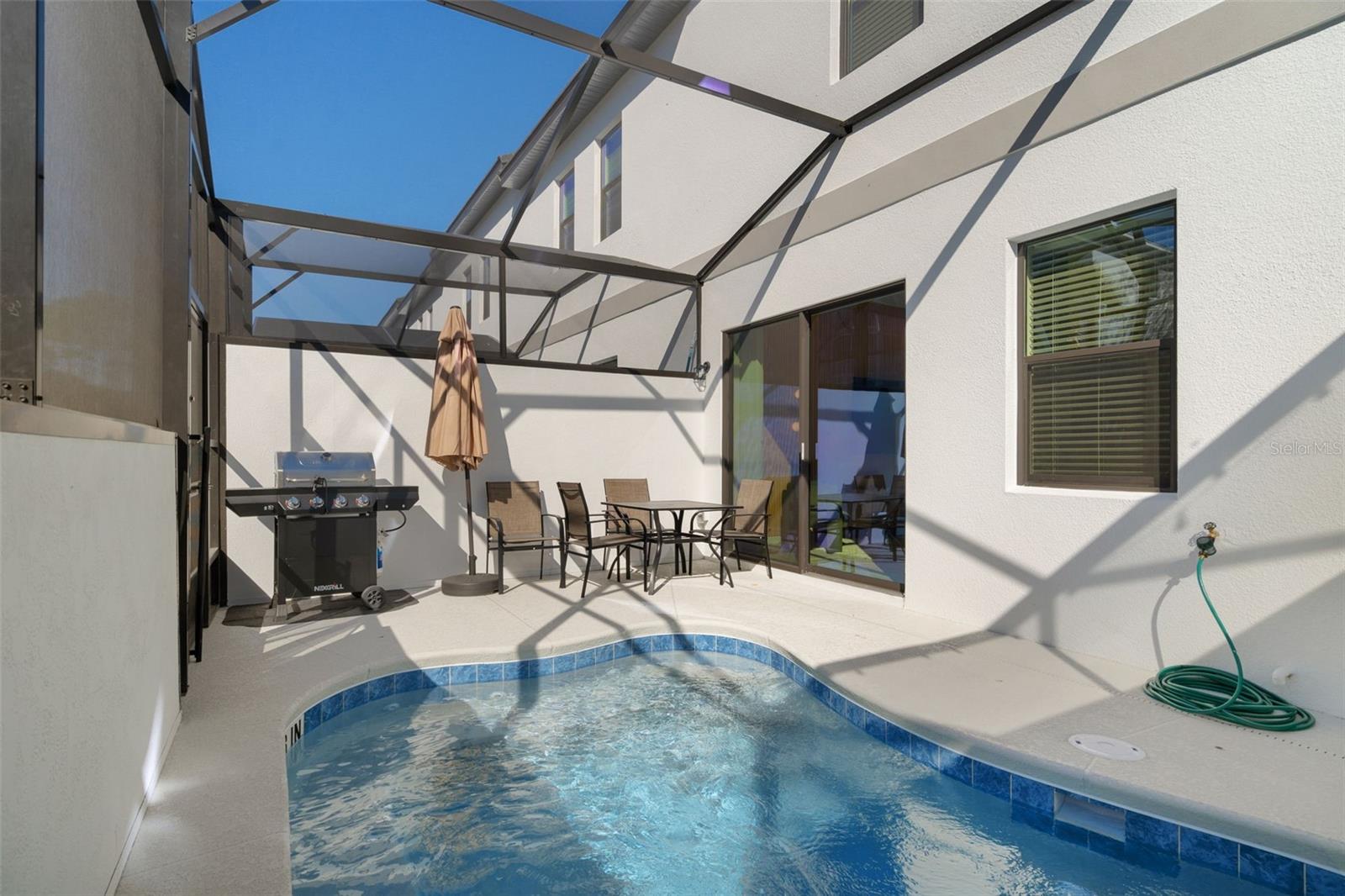 Image 17 of 52 For 10454 Ebb Tide Lane