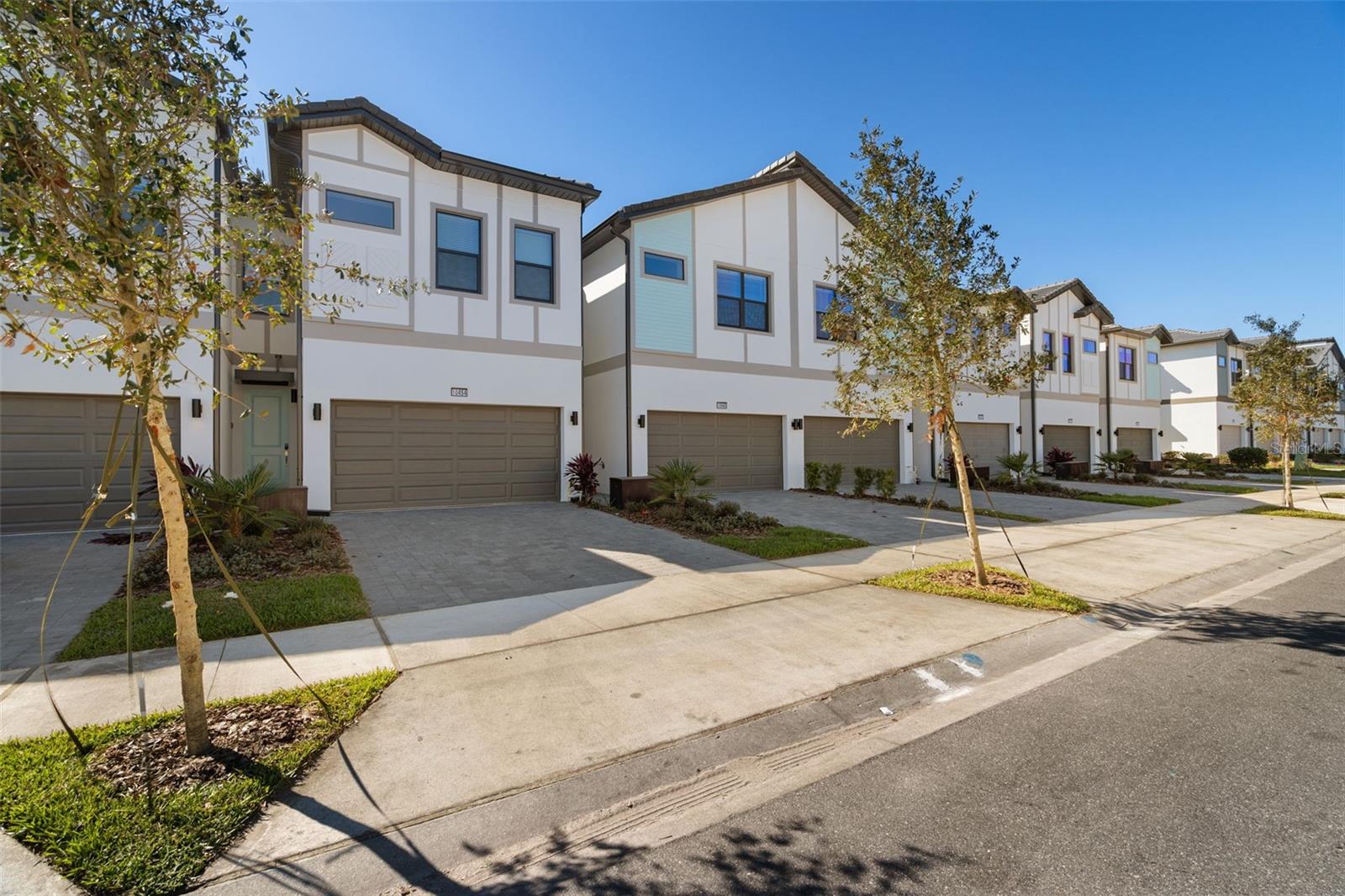 Image 2 of 52 For 10454 Ebb Tide Lane