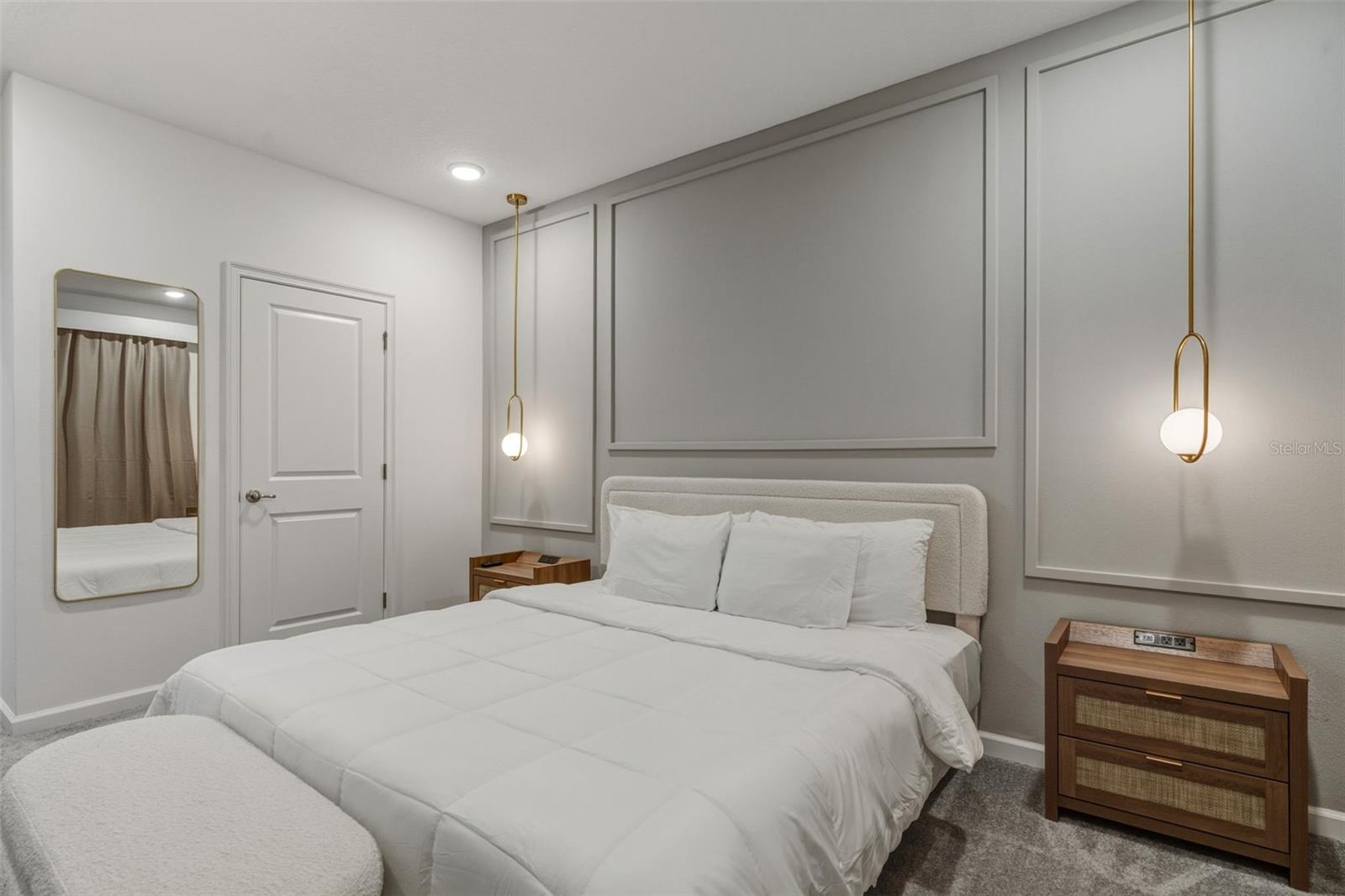 Image 37 of 52 For 10454 Ebb Tide Lane