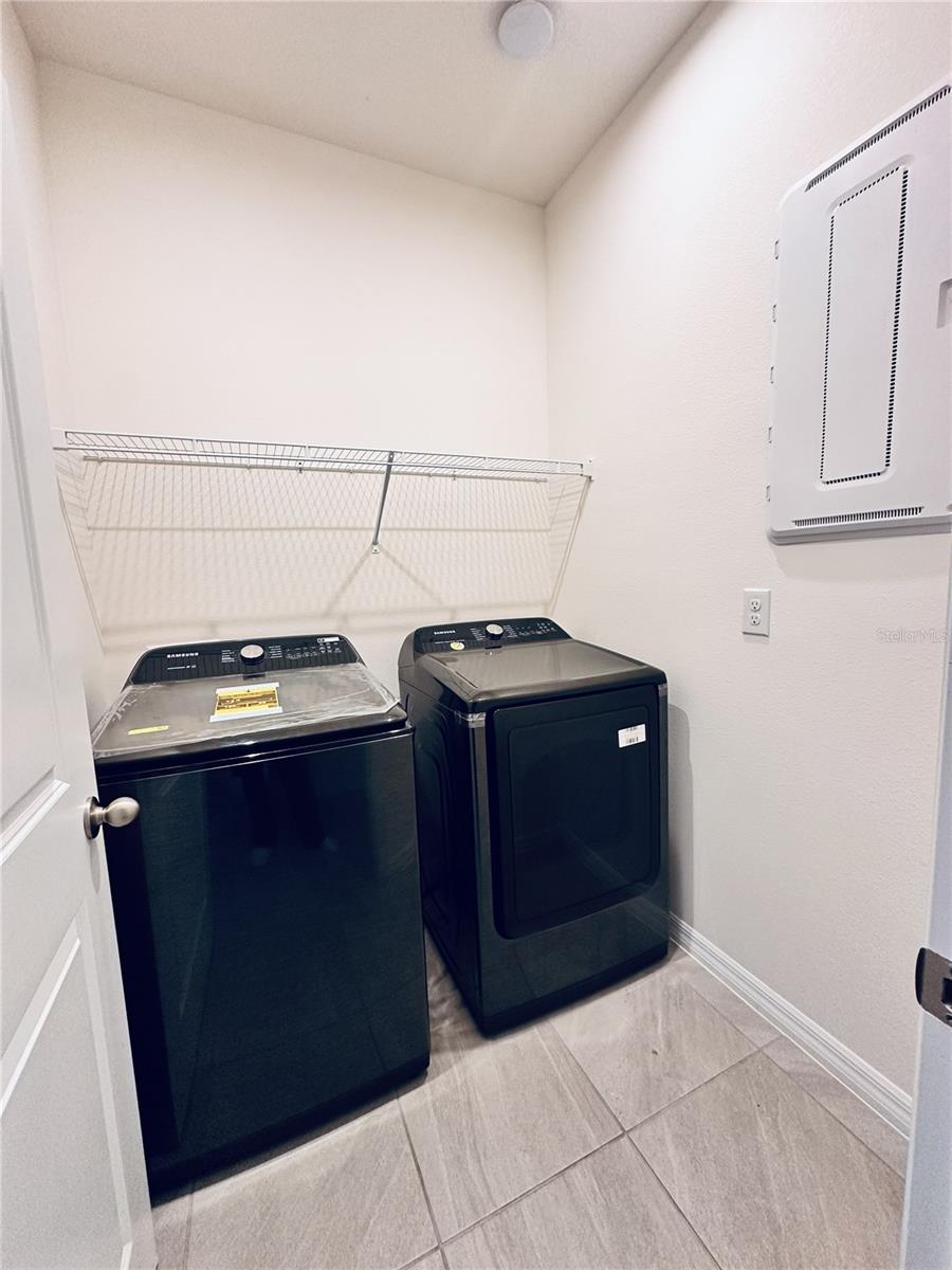 Image 14 of 31 For 1563 Sepal St