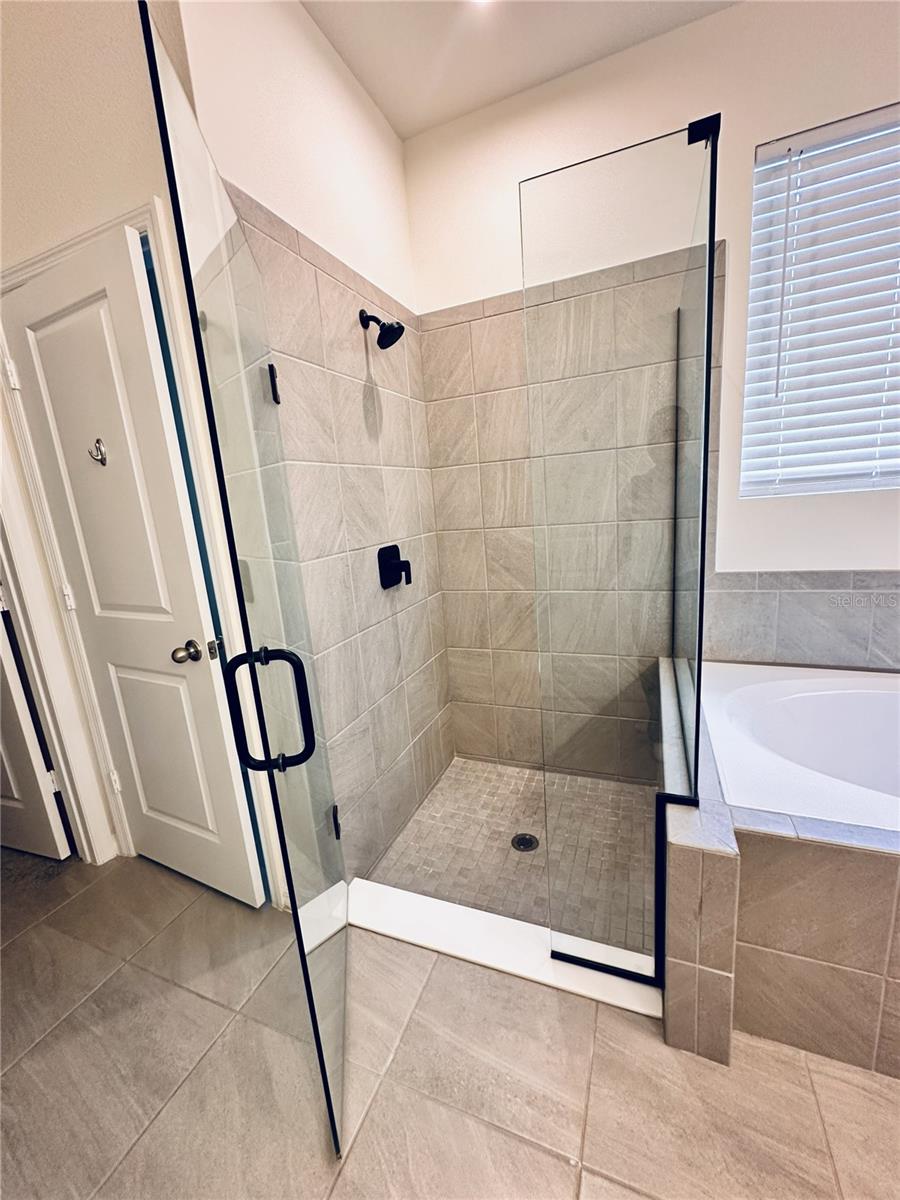 Image 23 of 31 For 1563 Sepal St