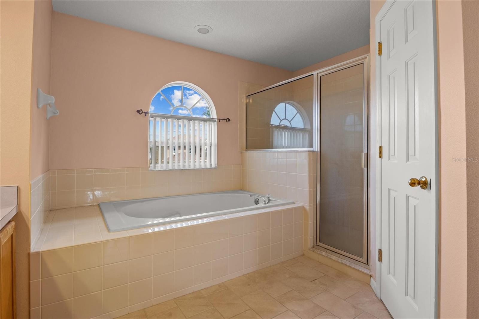 Image 19 of 50 For 5500 Willow Bend Trail