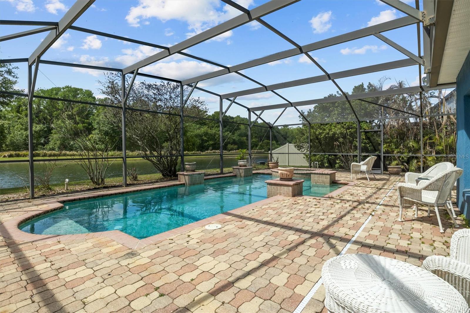 Image 32 of 50 For 5500 Willow Bend Trail