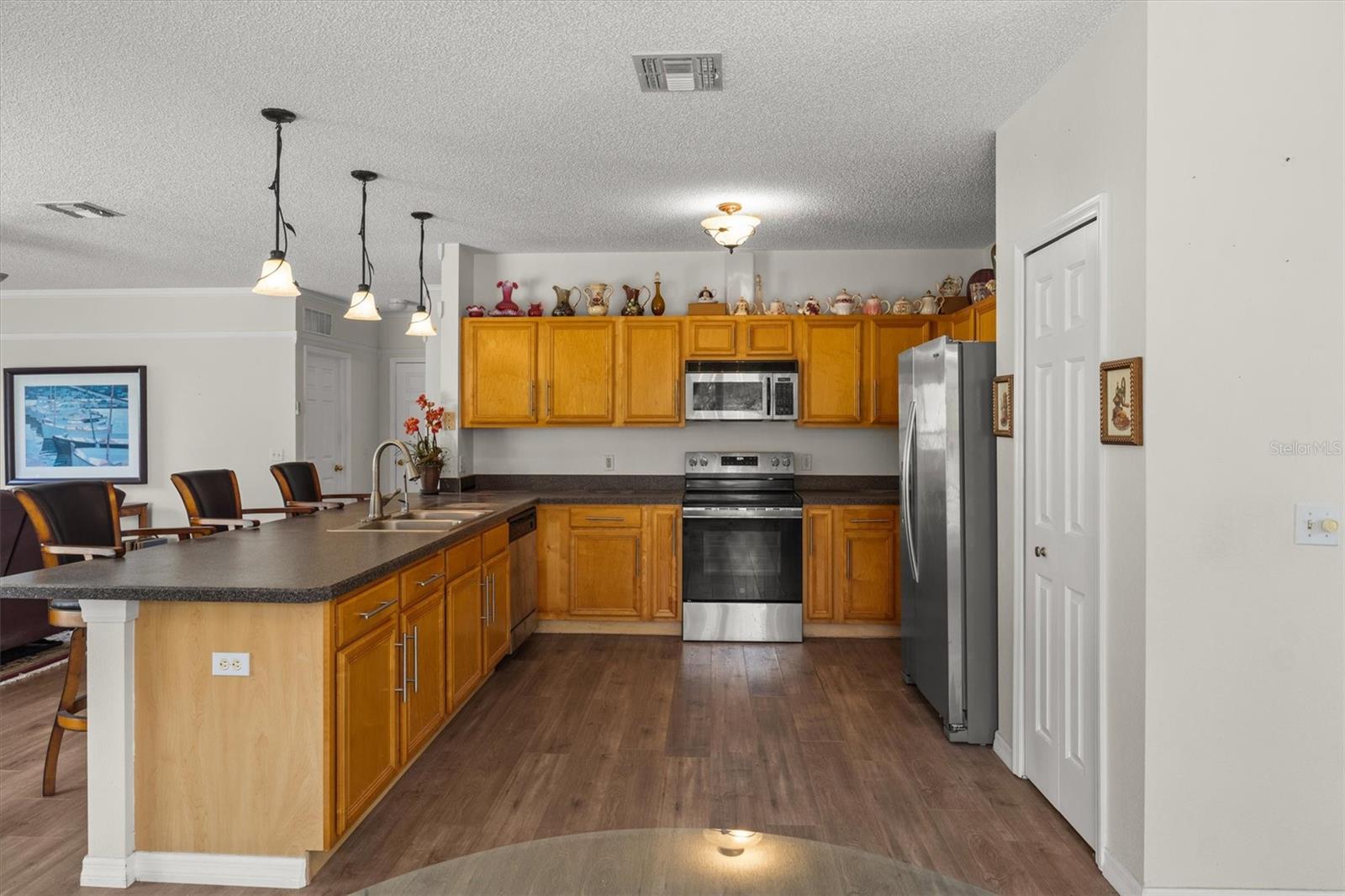 Image 8 of 50 For 5500 Willow Bend Trail