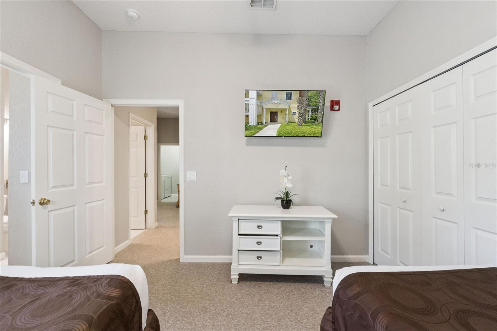 Image 14 of 50 For 106 Lucaya Loop