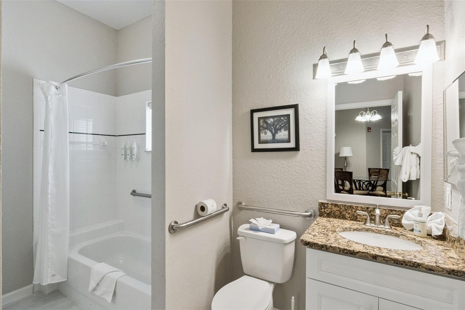 Image 18 of 50 For 106 Lucaya Loop