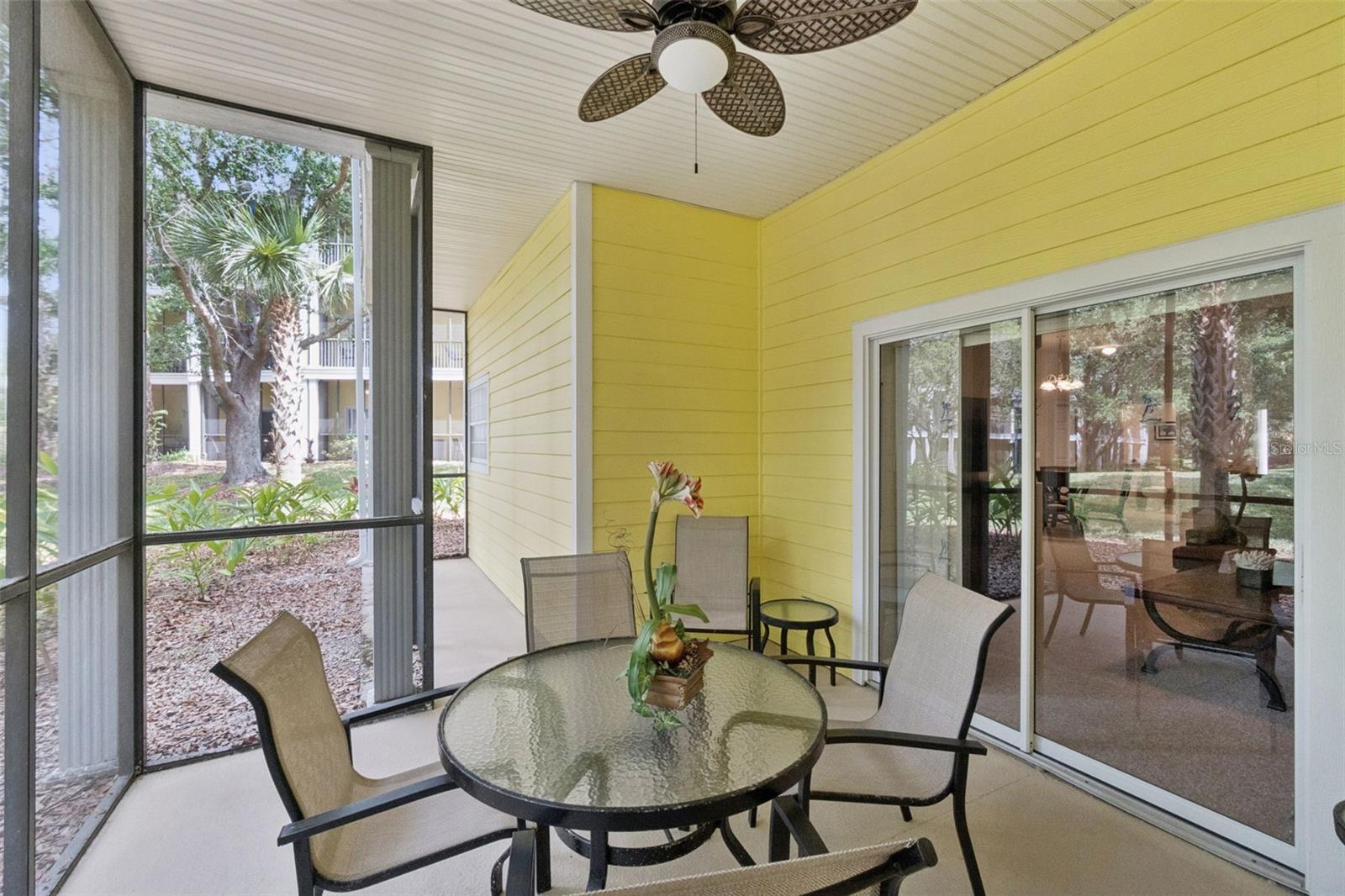 Image 21 of 50 For 106 Lucaya Loop