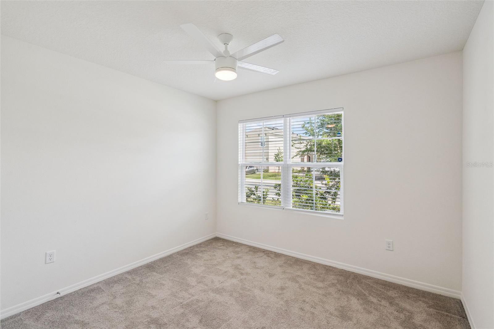Image 14 of 35 For 544 Park Place Boulevard